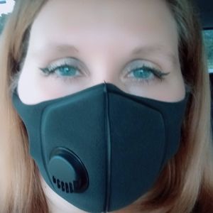 Meet your Posher, Faye